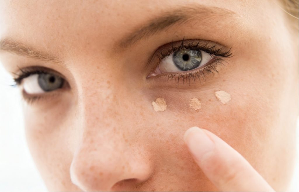 Which Best Concealer Hides Dark Circles & Wrinkles