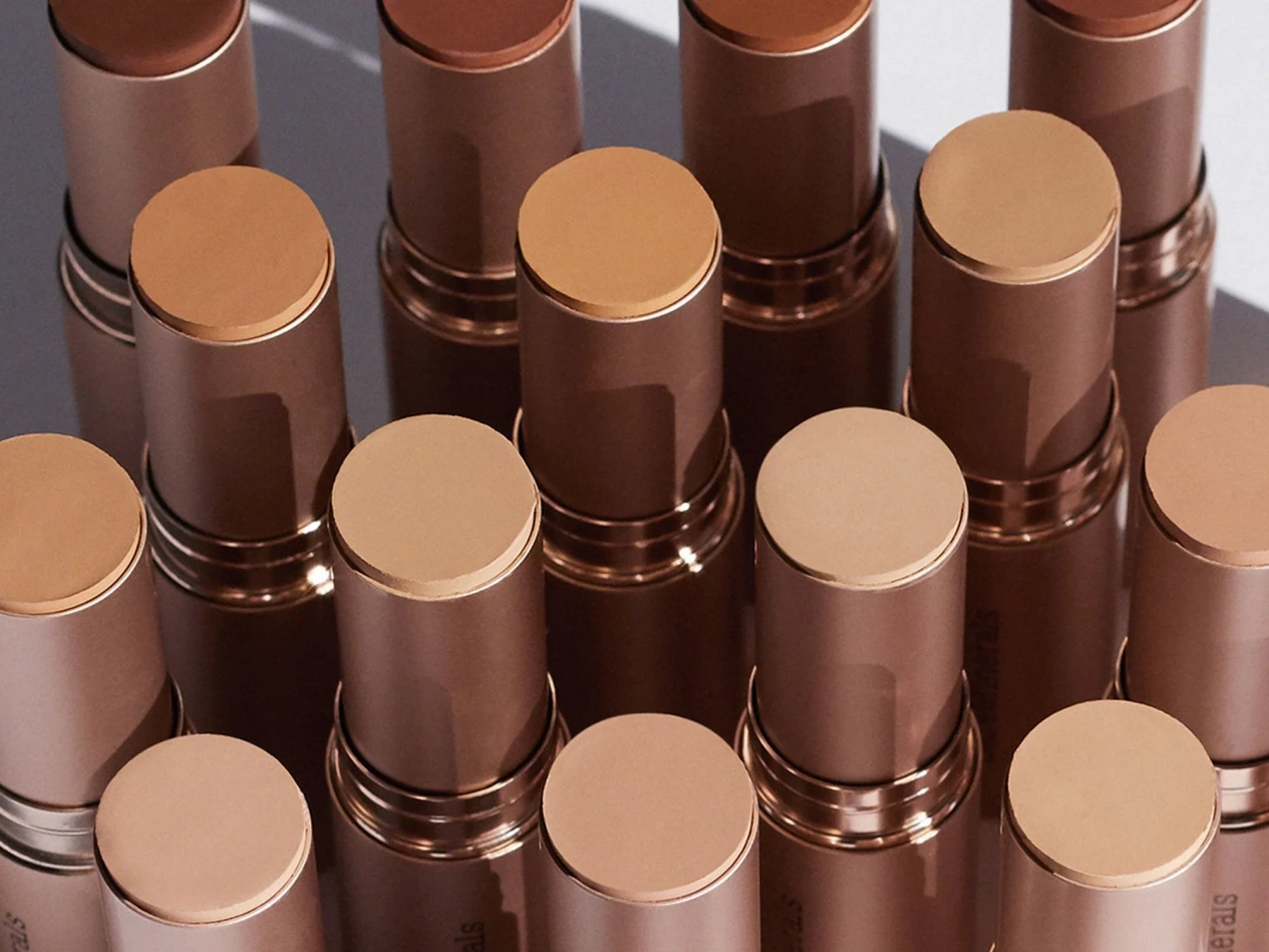 2-in-1 Foundation Stick