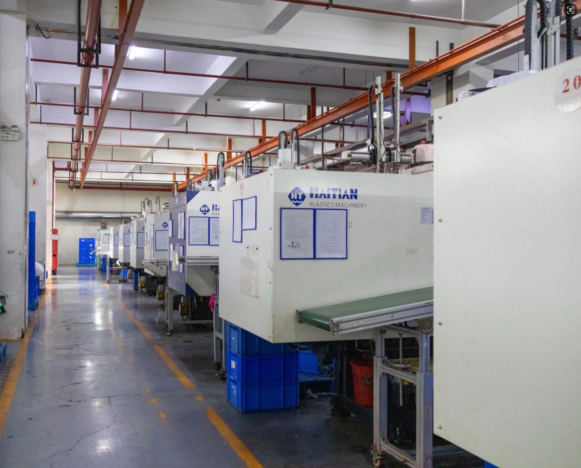 OUYA’s injection molding equipment