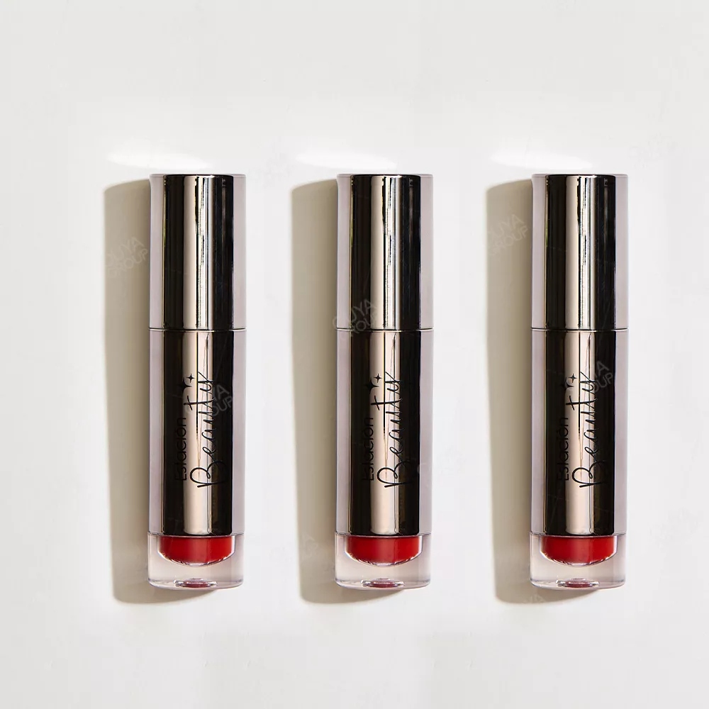 liquid lip gloss