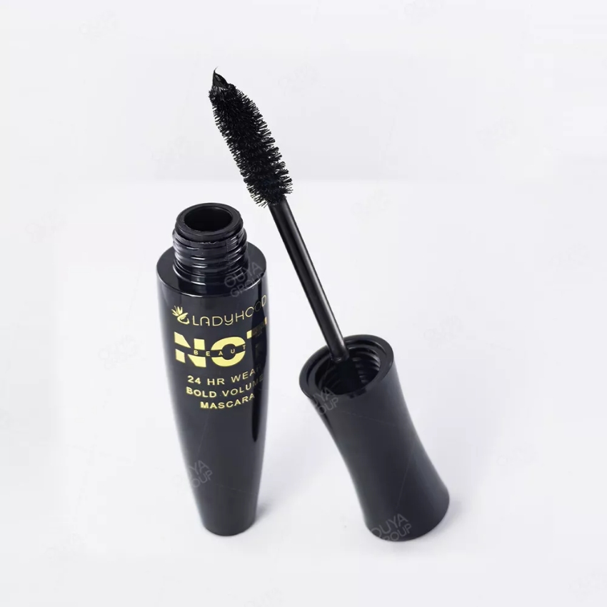 brown mascara trend 2026